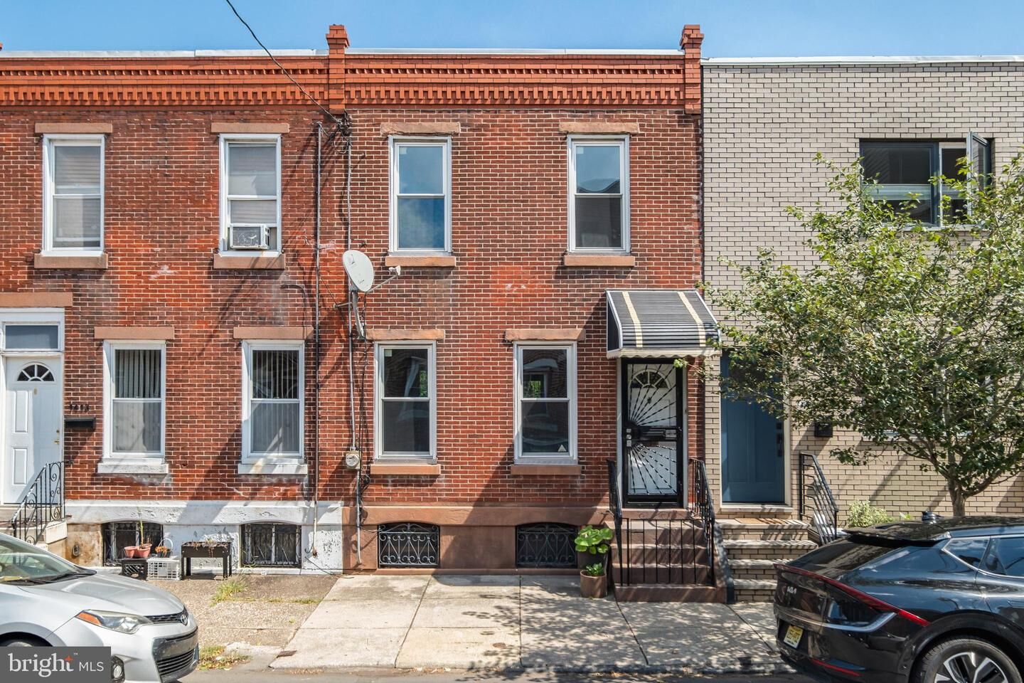 Property Photo:  1415 S 17th Street  PA 19146 