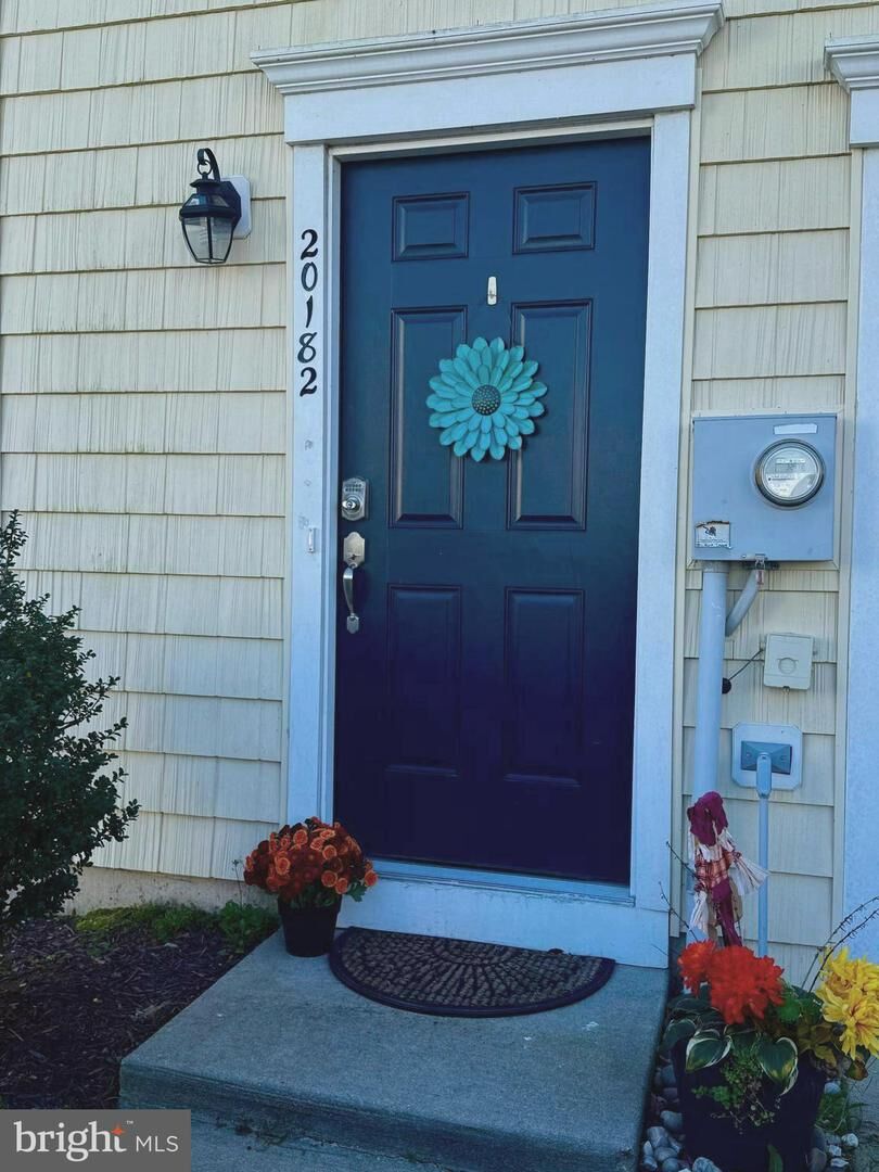 Property Photo: 20182 Whitaker Way DE 19966