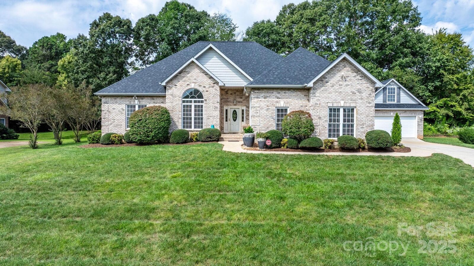 Property Photo:  3915 Steve Ikerd Drive NE  NC 28601 