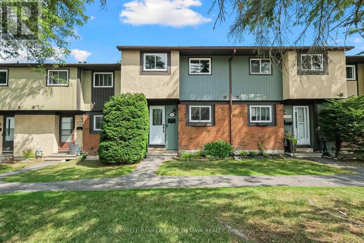 1351 Bakker Court  Ottawa ON K1C 2K5 photo