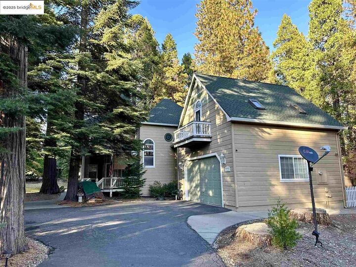Property Photo:  19232 Highlander  CA 95383 