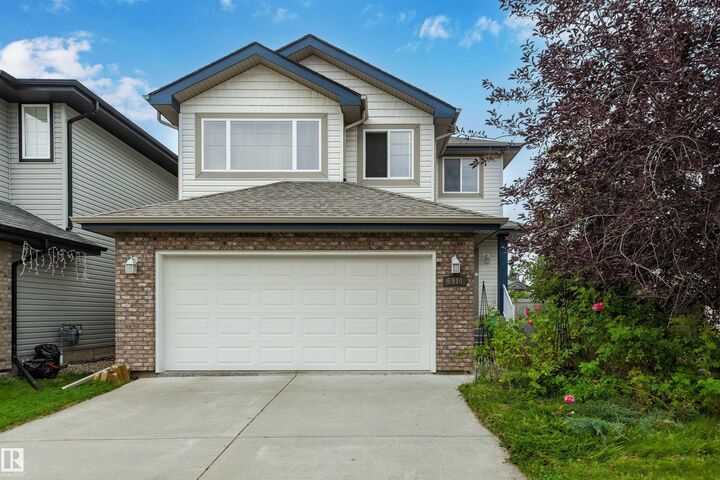 6914 Strom Lane NW  Edmonton AB T6R 0G3 photo