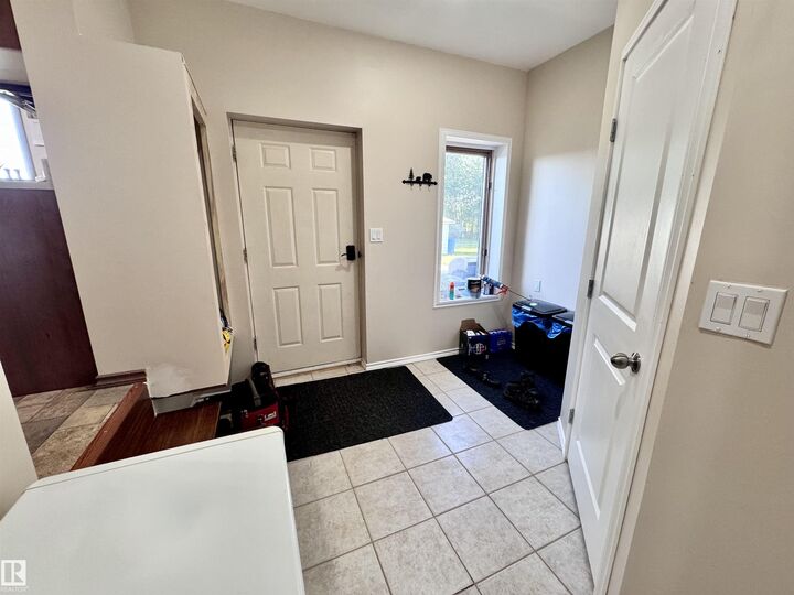 Property Photo: 5402 54 Avenue AB T0B 0C0