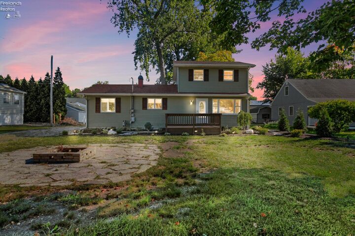 Property Photo:  2130 E Sand Road  OH 43452 
