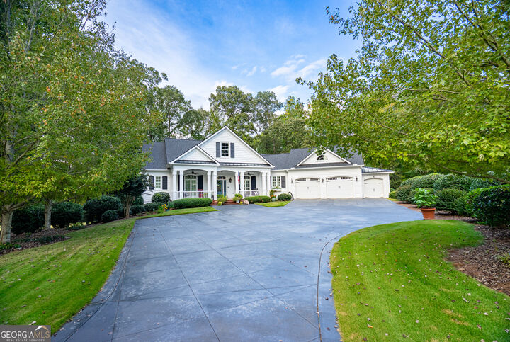 Property Photo:  511 Brae Burn Court  AL 36863 