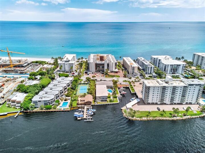 Property Photo: 1167 Hillsboro Mile 306 FL 33062