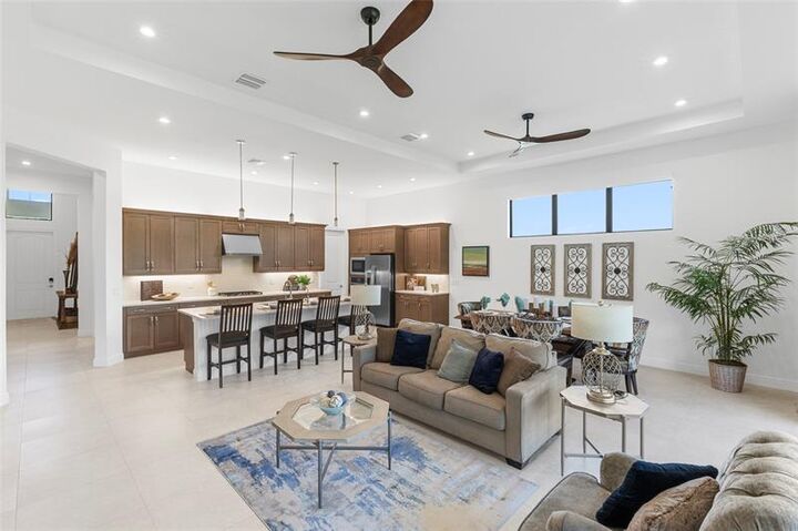 Property Photo:  2793 SE Ashfield Dr  FL 34984 