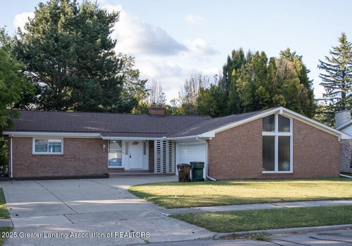 3510 Christine Drive  Lansing MI 48911 photo