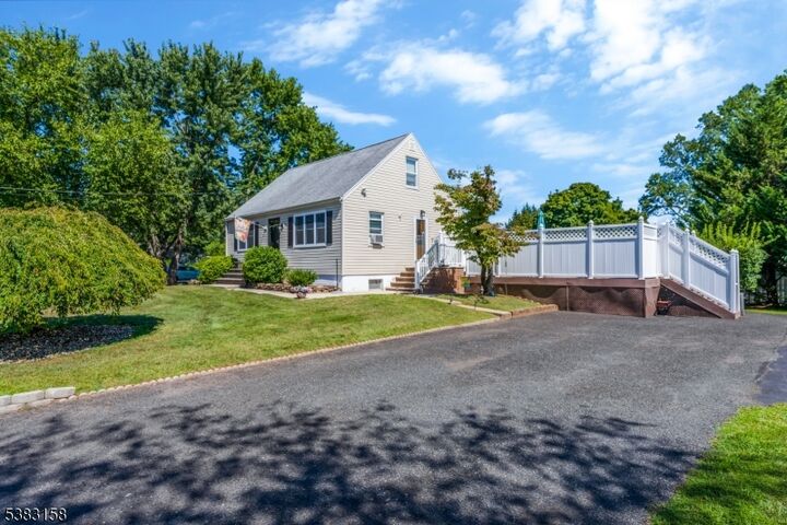 27 Fremont St  Branchburg Twp. NJ 08876 photo