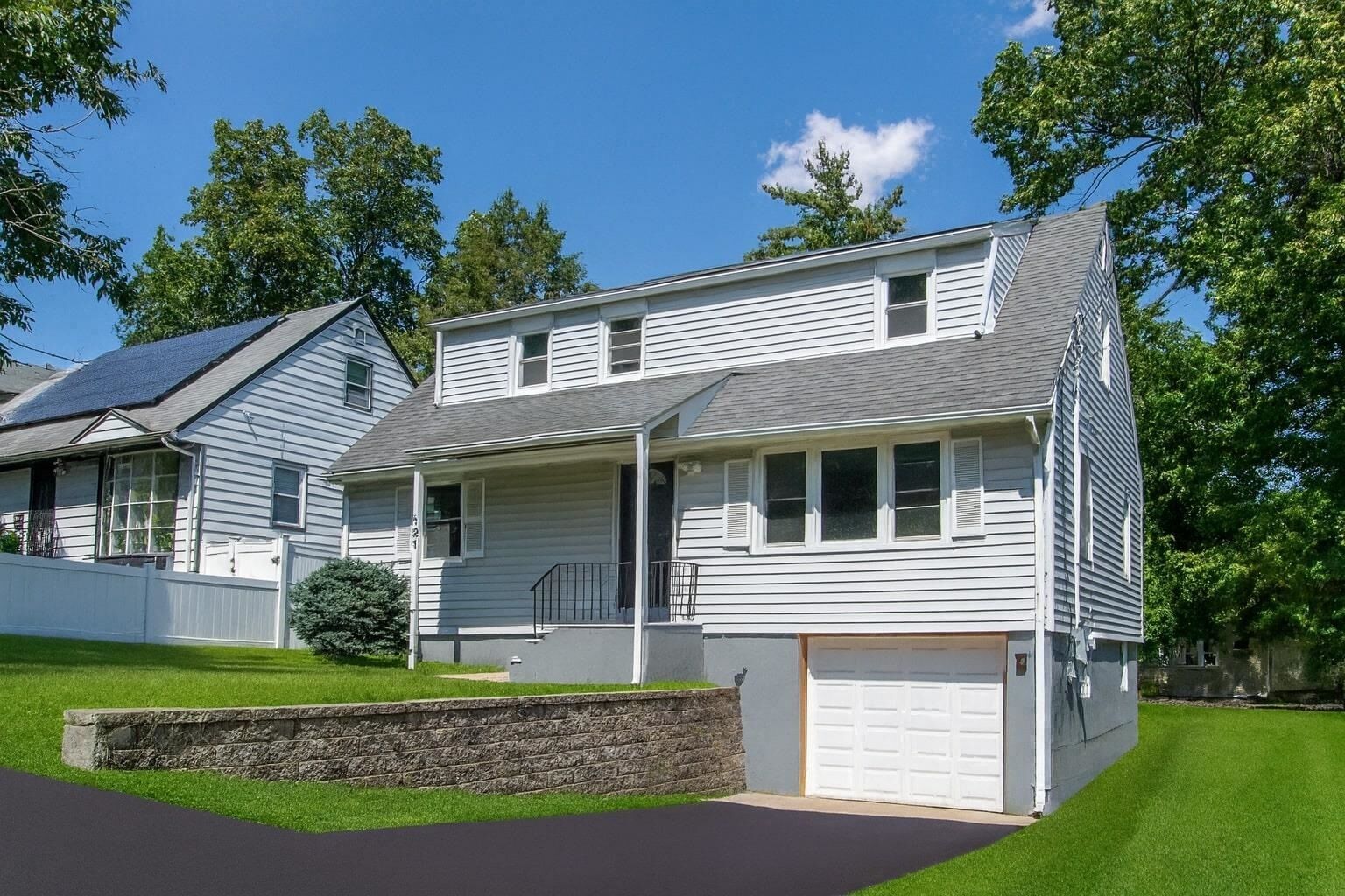 Property Photo: 121 Washington Pl NJ 07666
