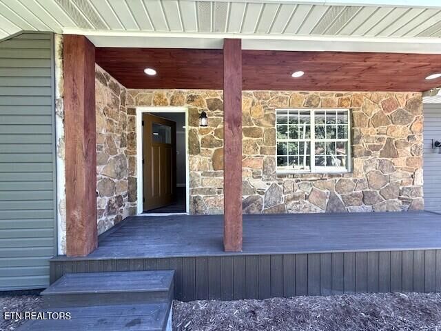 Property Photo:  506 Snead Drive  TN 38558 