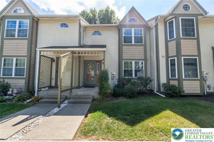 104 Franklin Court  Bethlehem Twp PA 18020 photo