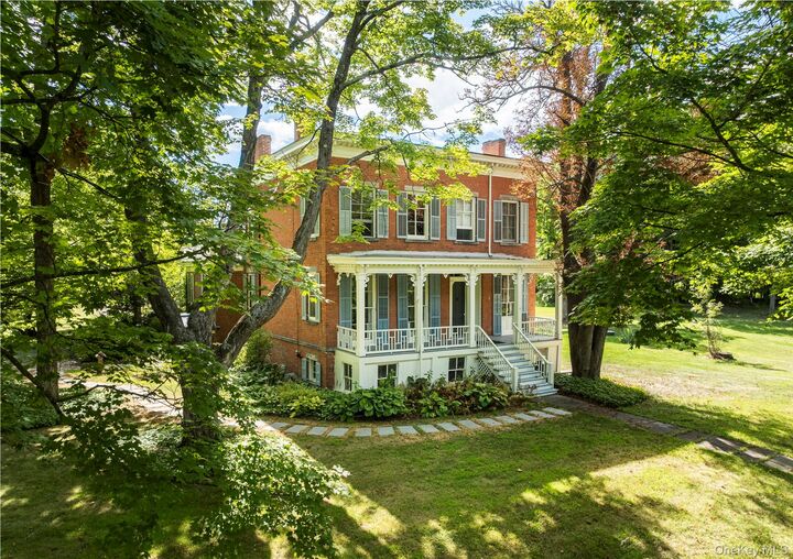 Property Photo:  1281 Woods Road  NY 12526 