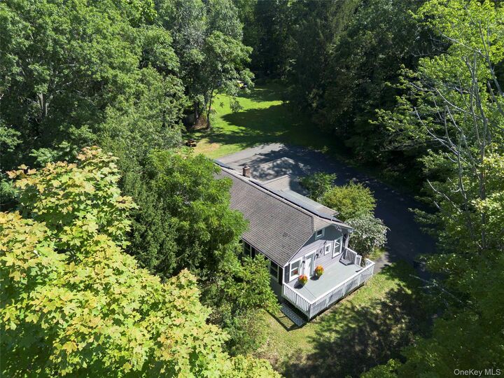 Property Photo:  159 Ketchamtown Road  NY 12590 