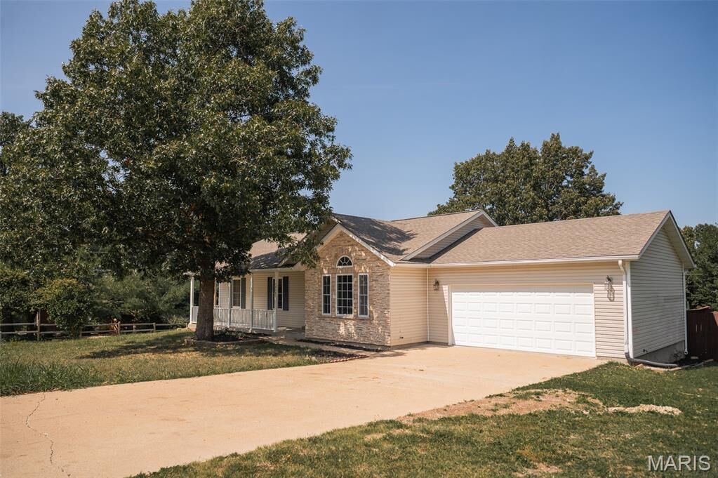 Property Photo: 14345 Howard Lane MO 65459