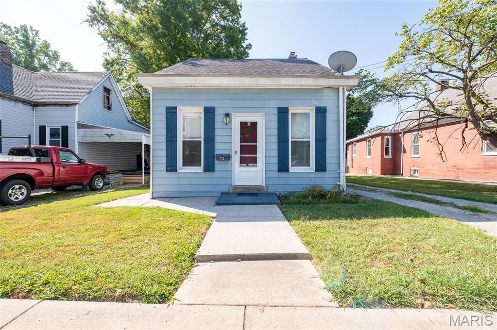 Property Photo: 112 Brackett Street IL 62226