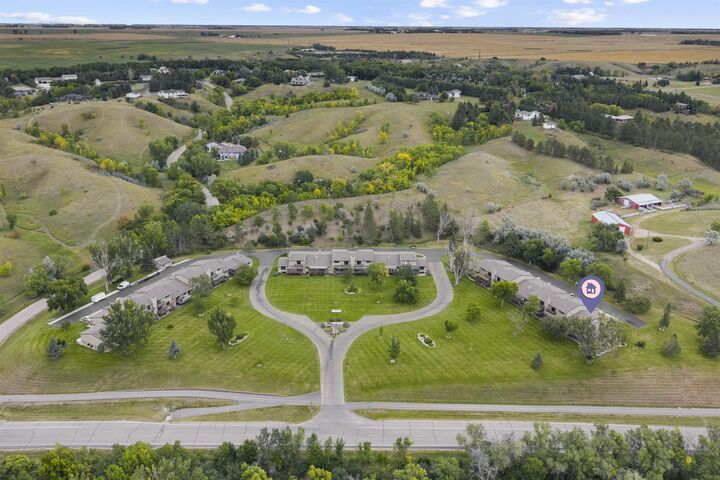 Property Photo:  6702 County Road 15 W  ND 58703 