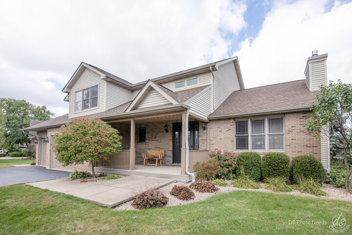 3467 Roseman Lane  Dekalb IL 60115 photo