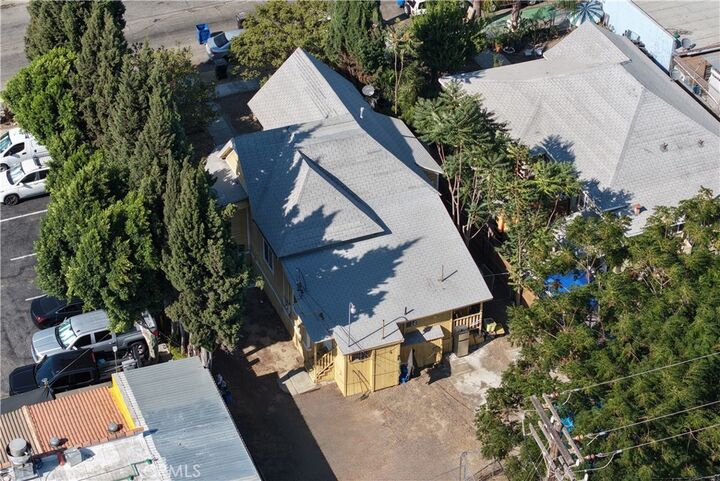 Property Photo: 810 E 2nd Street CA 91766