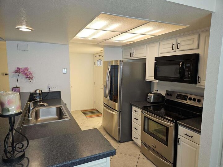 Property Photo:  23821 Green Haven Lane  CA 92065 