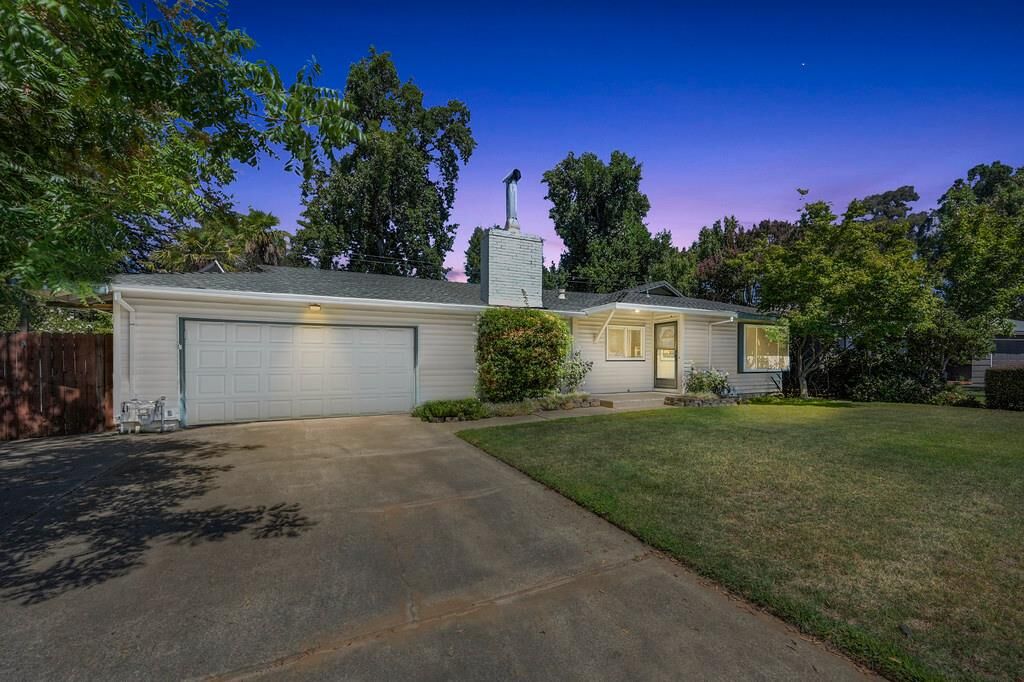 Property Photo: 305 Zola Avenue CA 95678