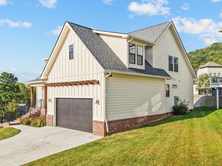 Property Photo:  9876 Trestle Circle  TN 37363 