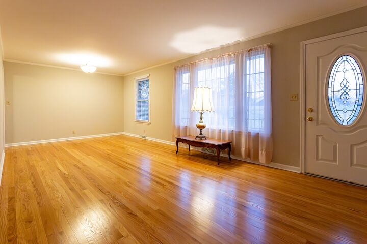 Property Photo:  210 Essex Drive  TN 37043 