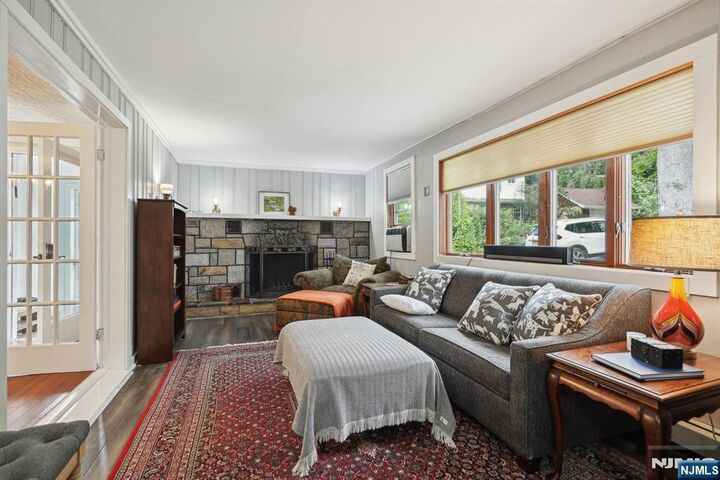 Property Photo: 716 Glen Road NJ 07871