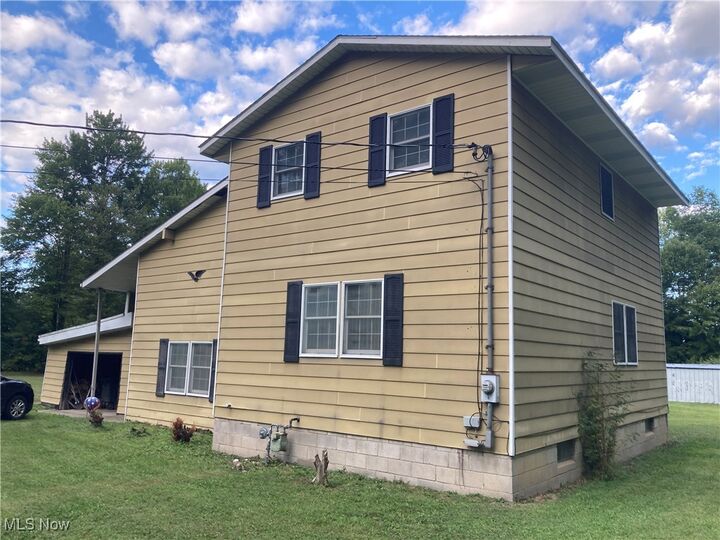 Property Photo:  1283 Stillwagon Road SE  OH 44484 