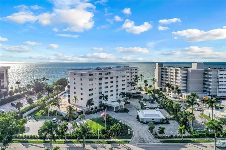 Property Photo:  3401 Gulf Shore Blvd N 303  FL 34103 