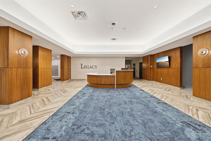 Property Photo:  1240 S 2nd Street 1003  MN 55415 