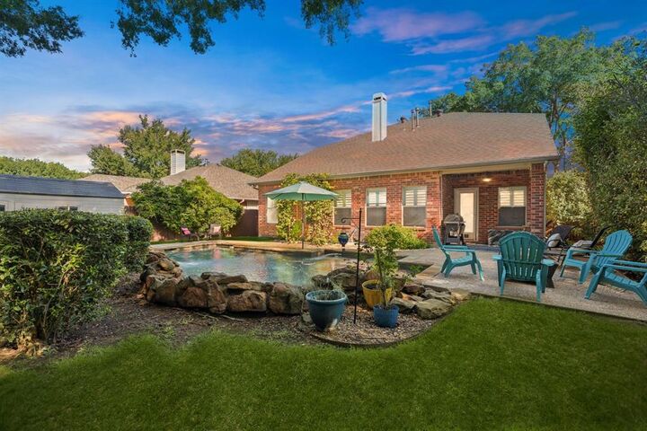 Property Photo: 5425 Timber Park Drive TX 75028