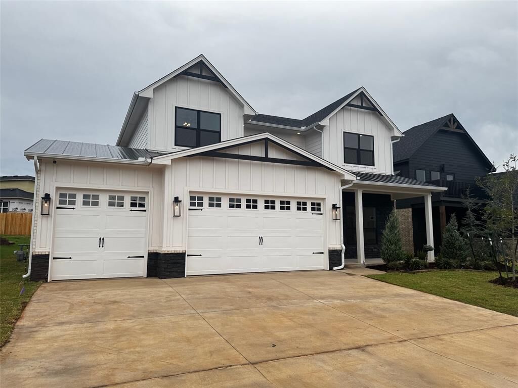 Property Photo:  5705 NW 154th Terrace  OK 73013