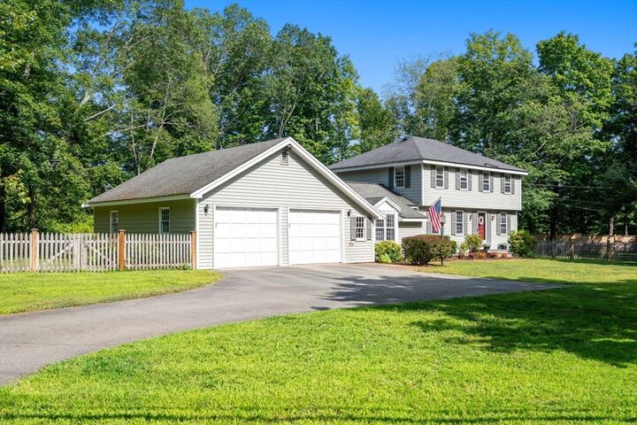 Property Photo: 4 Willard Grant Rd MA 01776