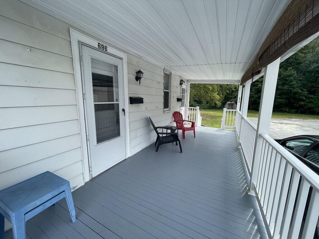 Property Photo: 696 Church St 1 MA 01588