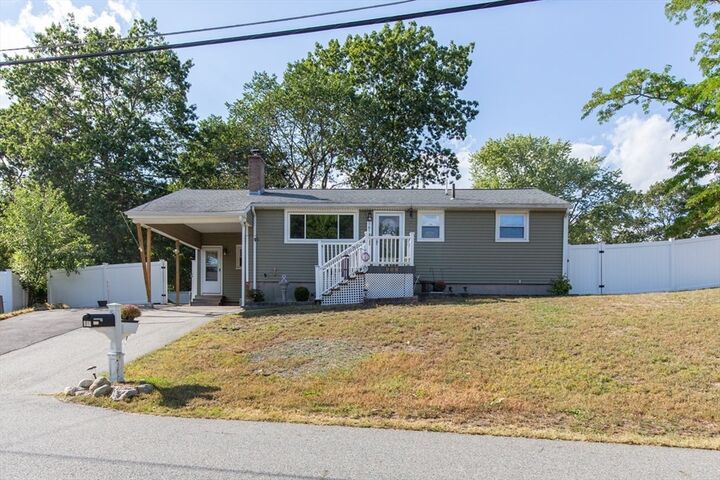 906 Oid Shawsheen Street  Tewksbury MA 01876 photo