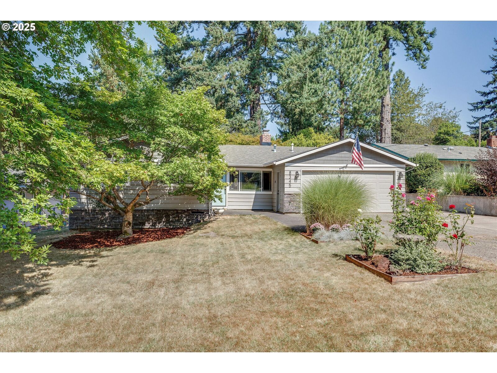 Property Photo: 8345 SW Mapleleaf St OR 97223