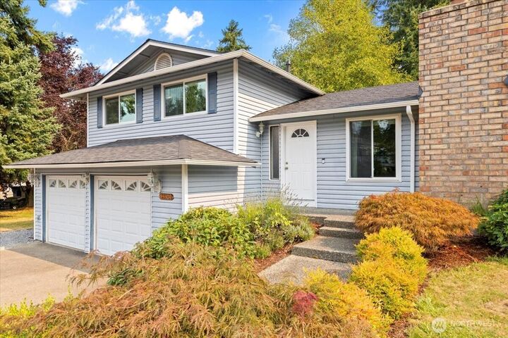Property Photo: 33304 33rd Place SW WA 98023