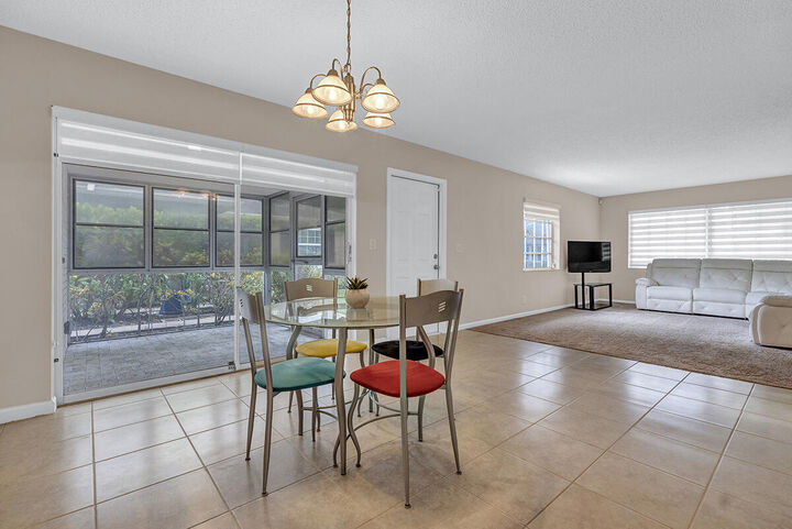 Property Photo: 10148 40th Drive S 294 FL 33436