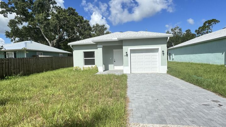 Property Photo:  1195 13th Avenue SW  FL 32962 