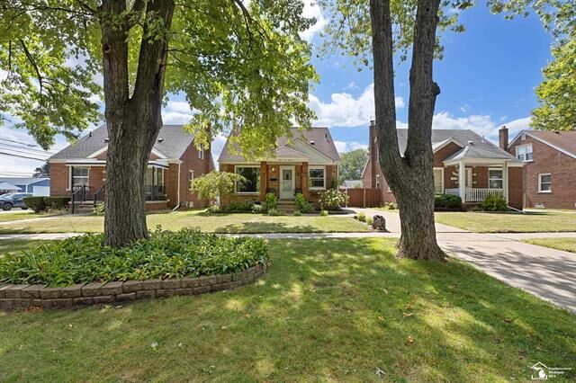 Property Photo:  15213 Champaign Road  MI 48101 