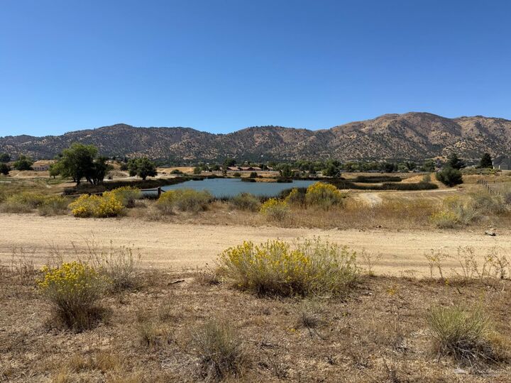 Property Photo: 20208 Bald Mountain Drive CA 93561