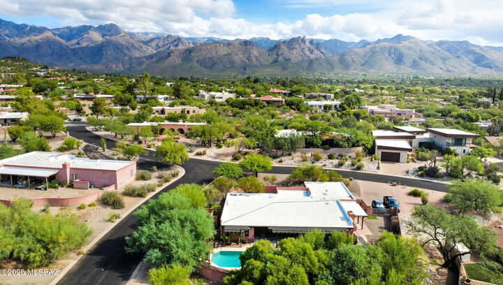 Property Photo: 8470 E Crestridge Drive AZ 85750