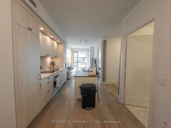 Property Photo: 470 Front Street W 1311 ON M5V 0V6