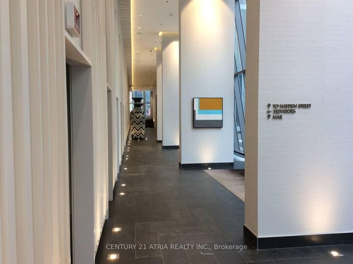 Photo de la propriété: 42 Charles Street Lph5005 ON M4Y 0B7