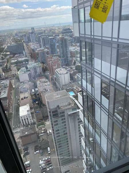 Property Photo:  20 Lombard Street 3905  ON M5C 0A6 