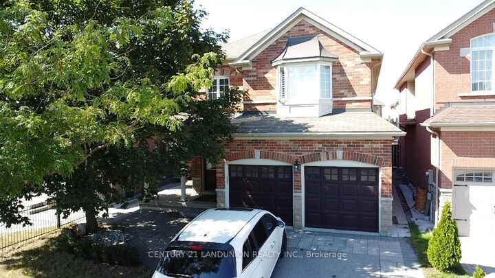 58 Stricker Avenue  Markham ON L6E 1N6 photo