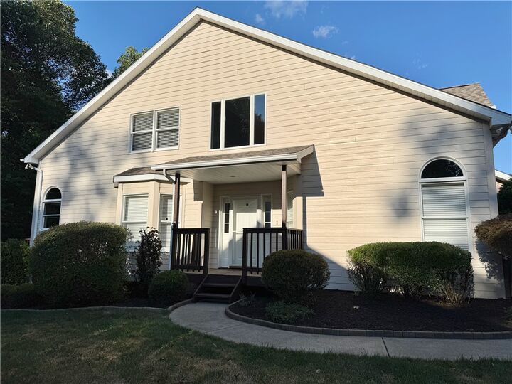 Property Photo: 104 Point View Ct PA 15601