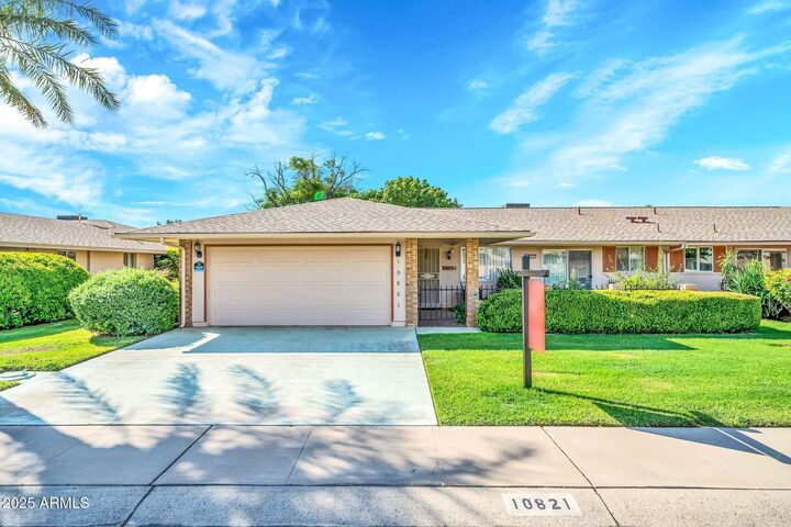 10821 W Mission Lane  Sun City AZ 85351 photo