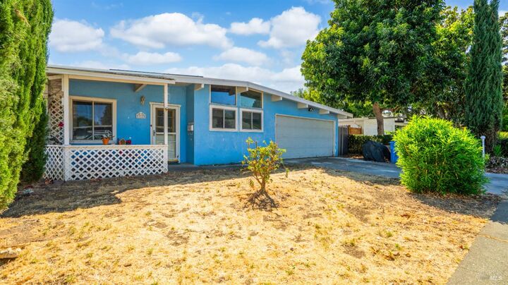 317 Grape Street  Vacaville CA 95688 photo
